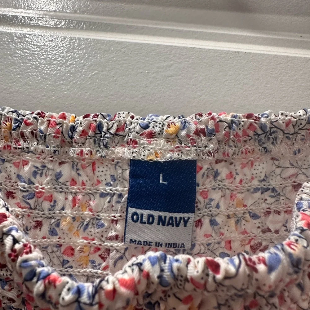 Old Navy NWT Cropped Colorful Smocked Tank Top - Picture 6 of 7